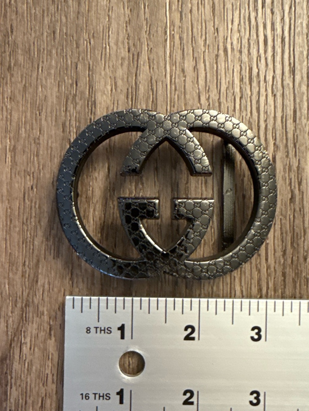 GG Large Double G Belt Buckle in Gunmetal Gray - Picture 3 of 9